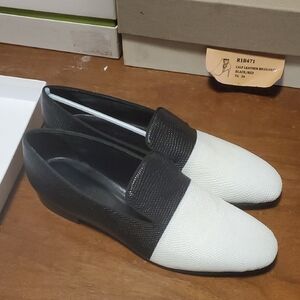 Sz 40 Nib $1150 Women's Alumnae Black and White Genuine Lizzard Leather Loafers